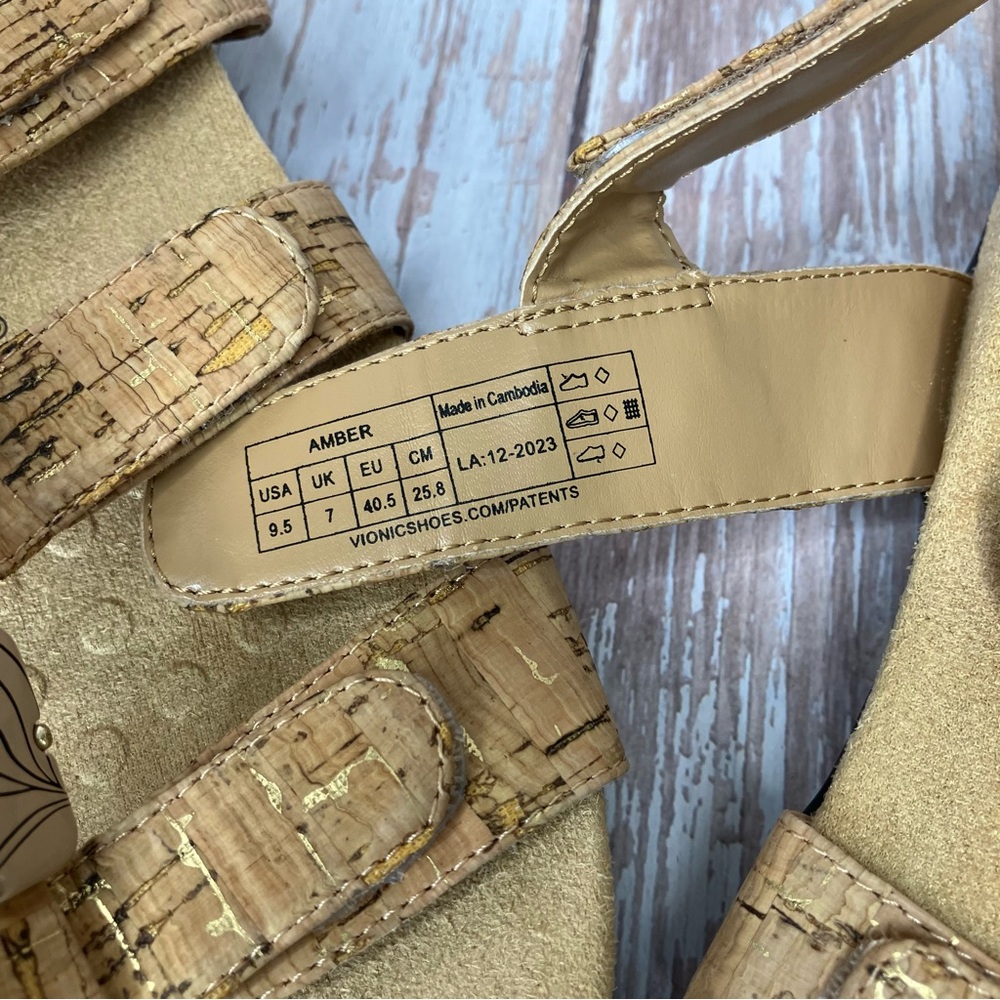 Vionic Amber Orthopedic Adjustable Backstrap Sand… - image 8